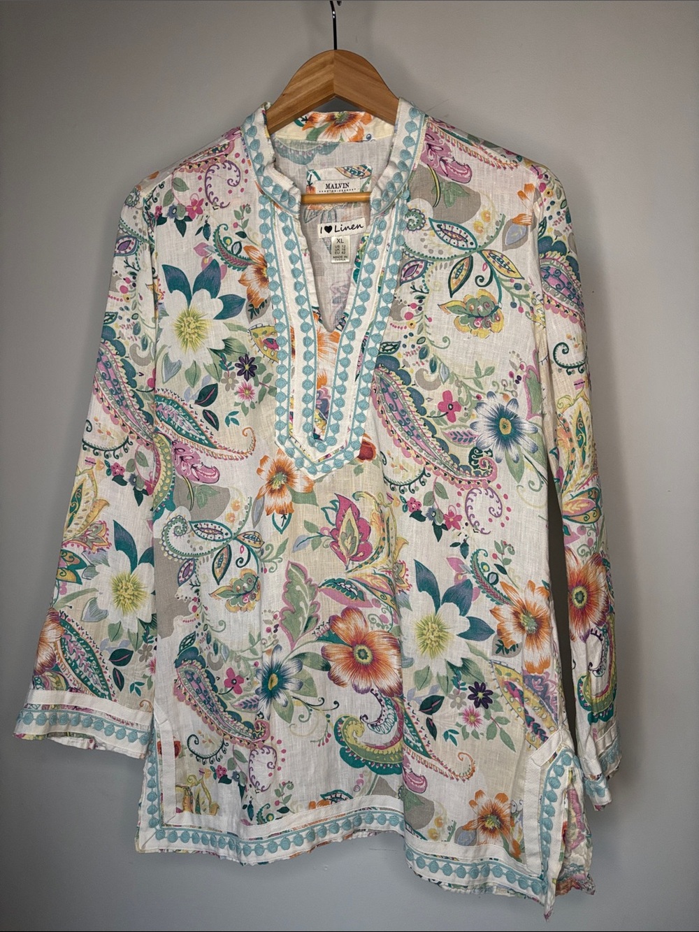 MALVIN I Love Linen Floral Paisley Tunic in White Size XL